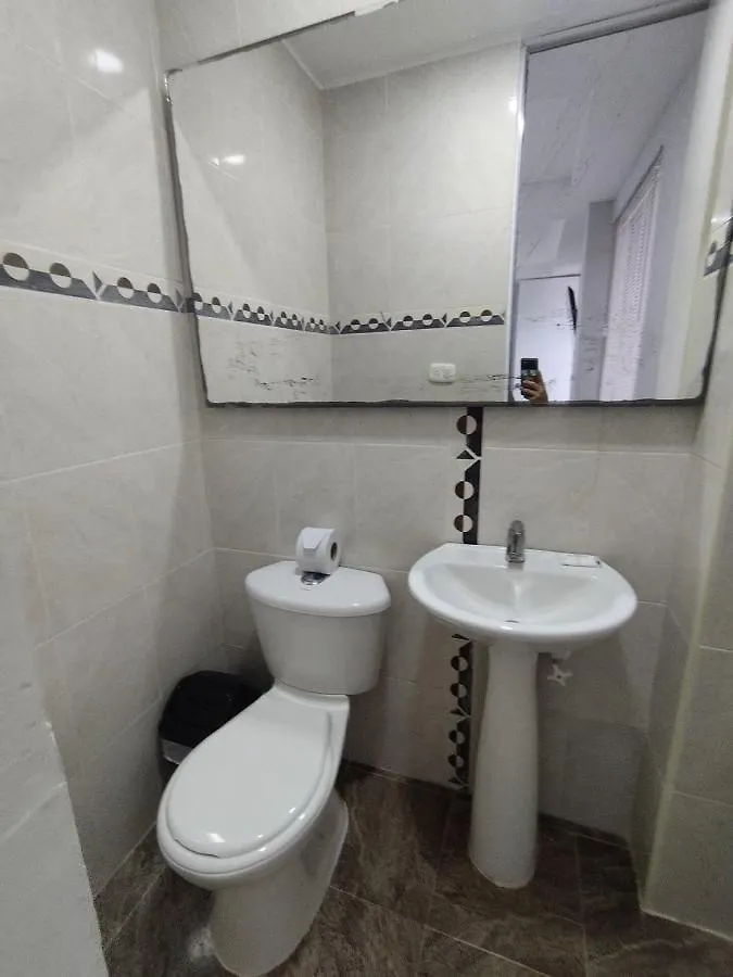 Hotel Bm-17 Cerca Al Mar Con Aire Acondicionada Y Wifi Cartagena