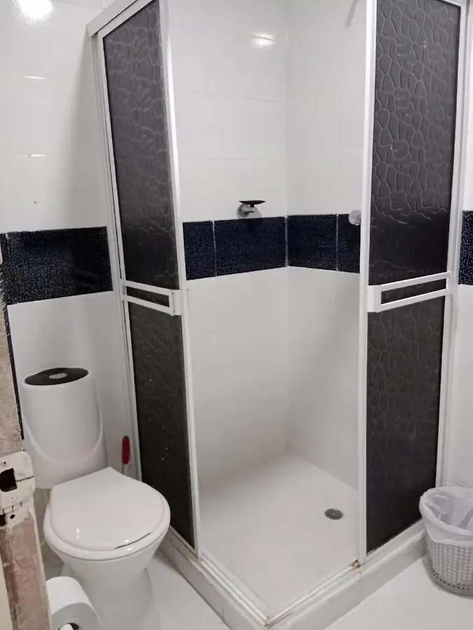 Hotel Bm-17 Cerca Al Mar Con Aire Acondicionada Y Wifi Cartagena Colombia