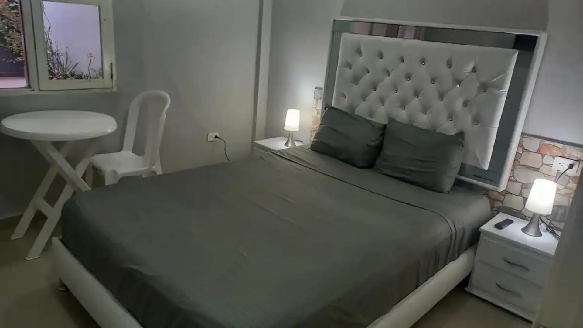 Hotel Bm-17 Cerca Al Mar Con Aire Acondicionada Y Wifi Cartagena