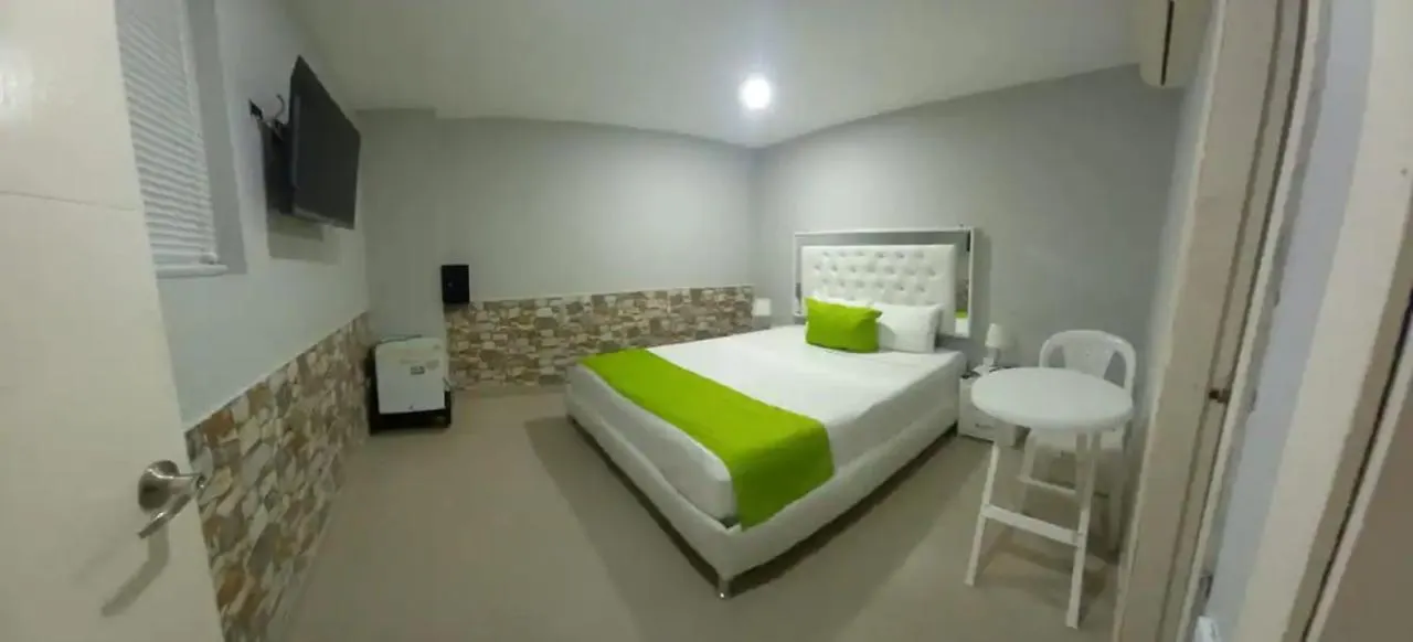 Hotel Bm-17 Cerca Al Mar Con Aire Acondicionada Y Wifi Cartagena