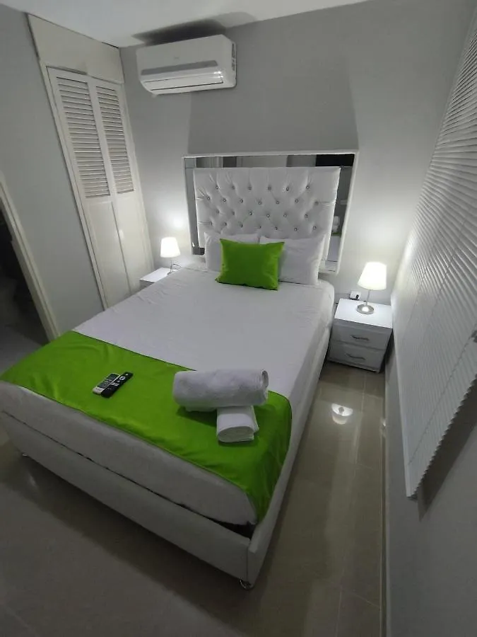 Hotel Bm-17 Cerca Al Mar Con Aire Acondicionada Y Wifi Cartagena كولومبيا