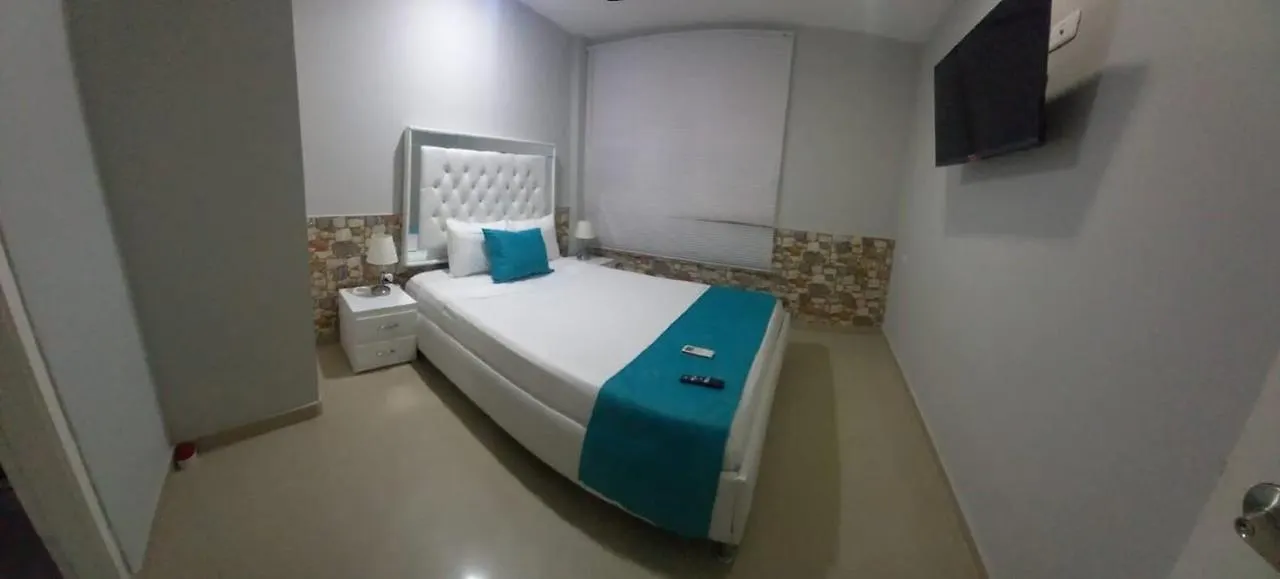 Hotel Bm-17 Cerca Al Mar Con Aire Acondicionada Y Wifi Cartagena كولومبيا