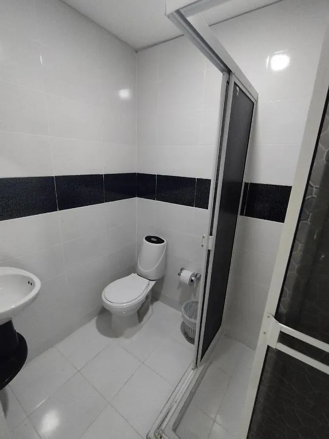 Hotel Bm-17 Cerca Al Mar Con Aire Acondicionada Y Wifi Cartagena