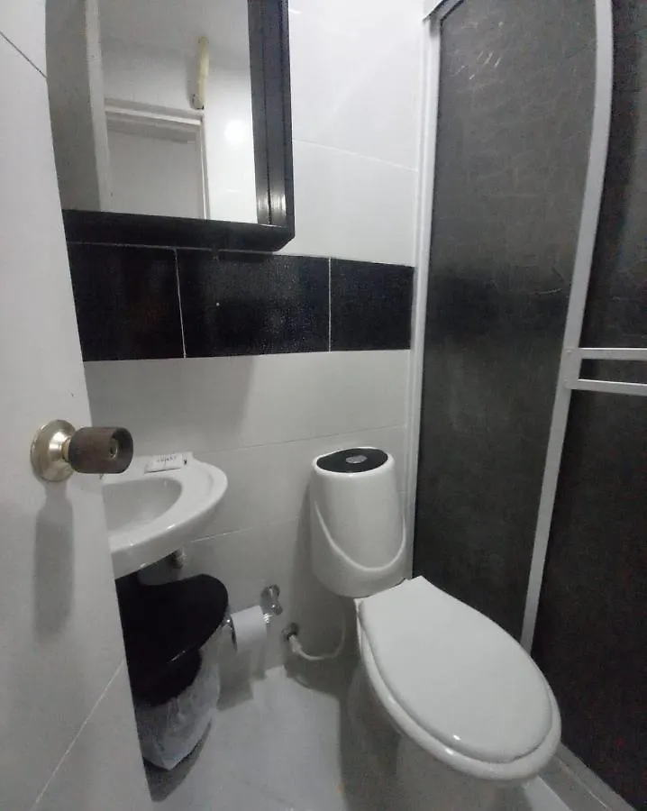 Hotel Bm-17 Cerca Al Mar Con Aire Acondicionada Y Wifi Cartagena 0*,  كولومبيا