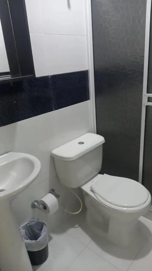 Hotel Bm-17 Cerca Al Mar Con Aire Acondicionada Y Wifi Cartagena
