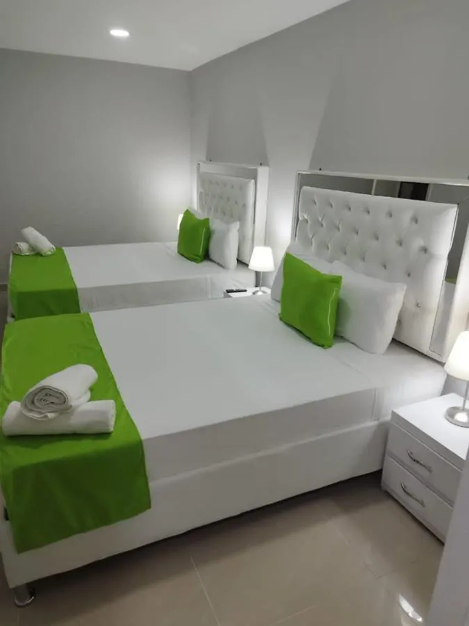 Hotel Bm-17 Cerca Al Mar Con Aire Acondicionada Y Wifi Cartagena