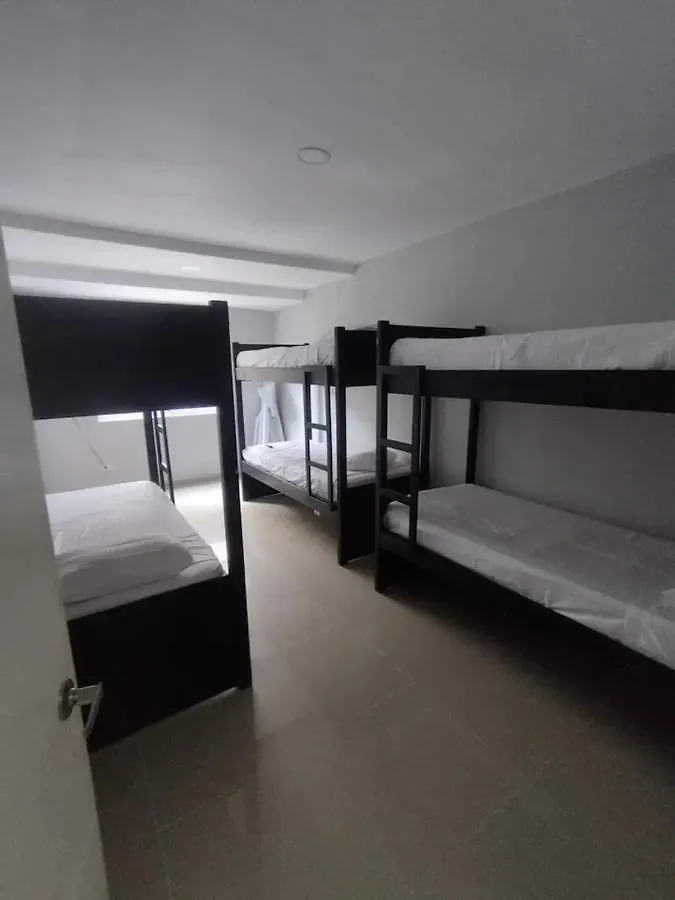 Hotel Bm-17 Cerca Al Mar Con Aire Acondicionada Y Wifi Cartagena